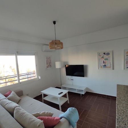 Apartamento En Primera Linea De Playa B Centro De 马尔韦利亚 外观 照片