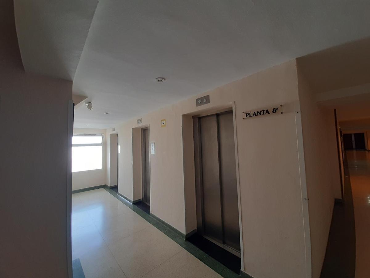Apartamento En Primera Linea De Playa B Centro De 马尔韦利亚 外观 照片