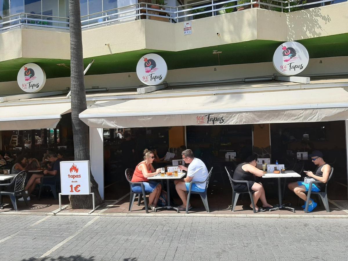 Apartamento En Primera Linea De Playa B Centro De 马尔韦利亚 外观 照片